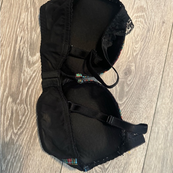 Adore Me Barcelona and push-up bra size 34 and 36 D. - Picture 5 of 11